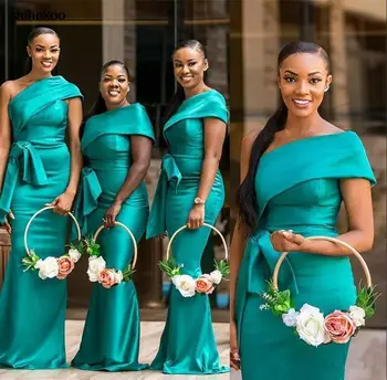 Afrikanske Elegante Mermaid Brudepike Kjoler for Bryllup En Skulder Lang Satin Folder Gulv Lengde Pluss Størrelse forlover