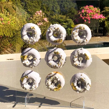 Klart Donut Stå Akryl Veggen For Donuts Bursdag Bryllup Dekorasjon Partiet Tabell Tilbehør Skrivebordet Donuts Holderen Baby Shower
