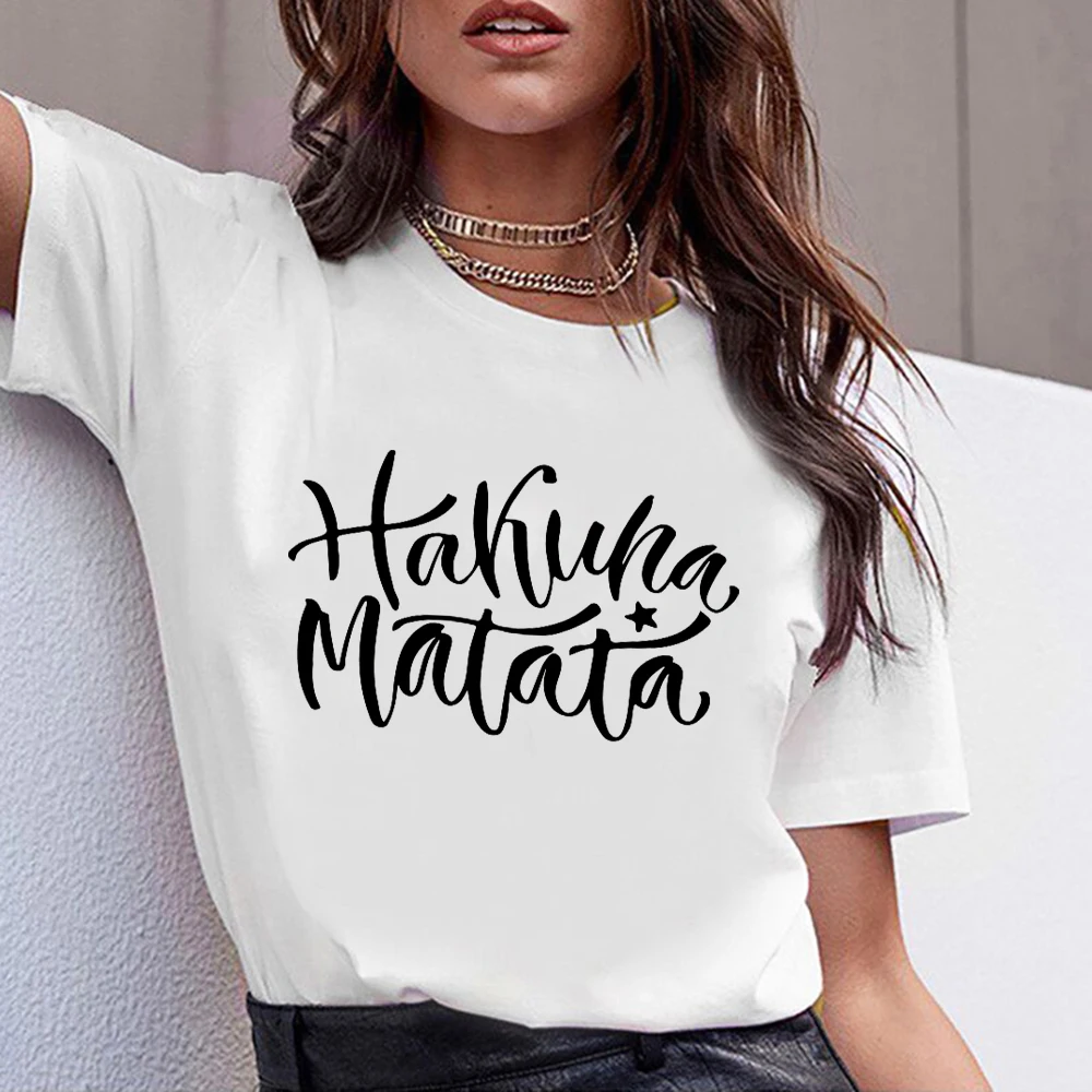 Disney Hakuna Matata Lion King Kvinner T-skjorte Gratis Frakt Spania Streetwear Mote Camiseta Mujer Sommeren Liv Komfortable Enkel T-skjorte2